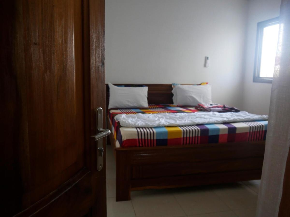 Chez Mamanta Apartment Сент Луис Екстериор снимка