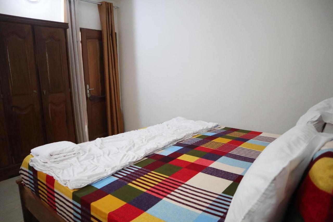 Chez Mamanta Apartment Сент Луис Екстериор снимка